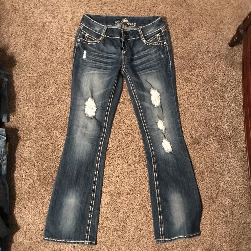 Almost Famous distressed jeans